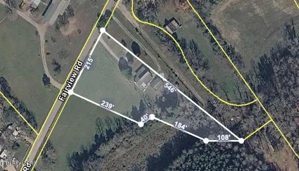2134 Fairview Rd, Tellico Plains, TN 37385