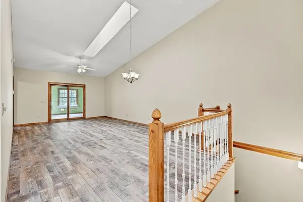 3990 PRAIRIE LN, Bettendorf, IA 52722