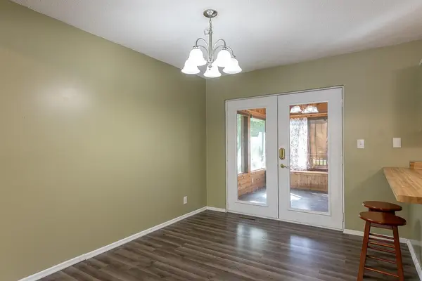 1701 Quail Roost DR, North Mankato, MN 56003