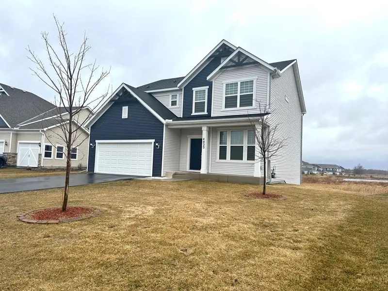 4022 112th CIR NE, Blaine, MN 55449