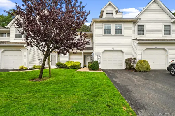 170 Thomas LN, East Setauket, NY 11733