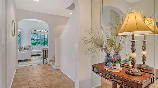 33 BISHOPS COURT RD #118, Osprey, FL 34229