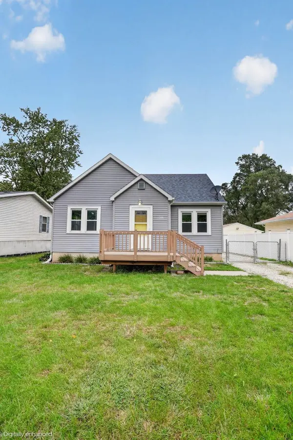 1266 Northey ST, Waterloo, IA 50703