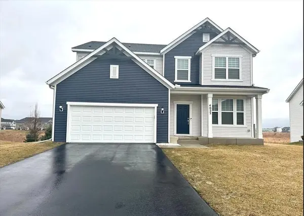 4022 112th CIR NE, Blaine, MN 55449