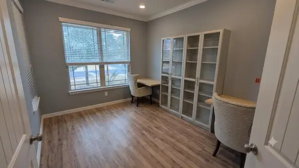 2500 Rough Berry RD, Pflugerville, TX 78660