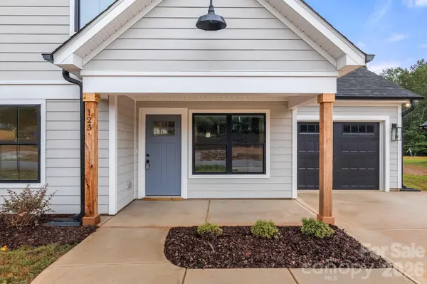 125 McCorkle ST, York, SC 29745