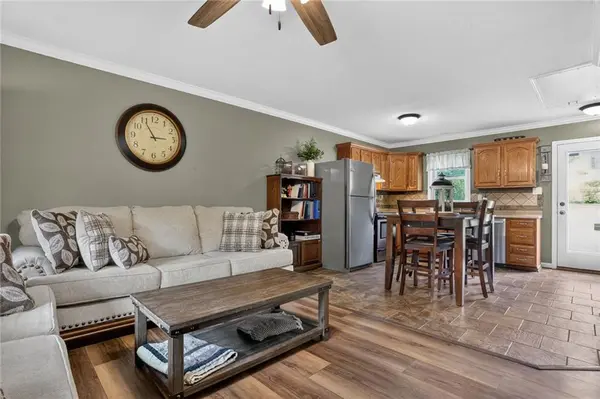 5319 N Woodland AVE, Kansas City, MO 64118