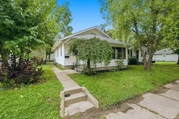 2025 Carlton AVE, Fort Wayne, IN 46802
