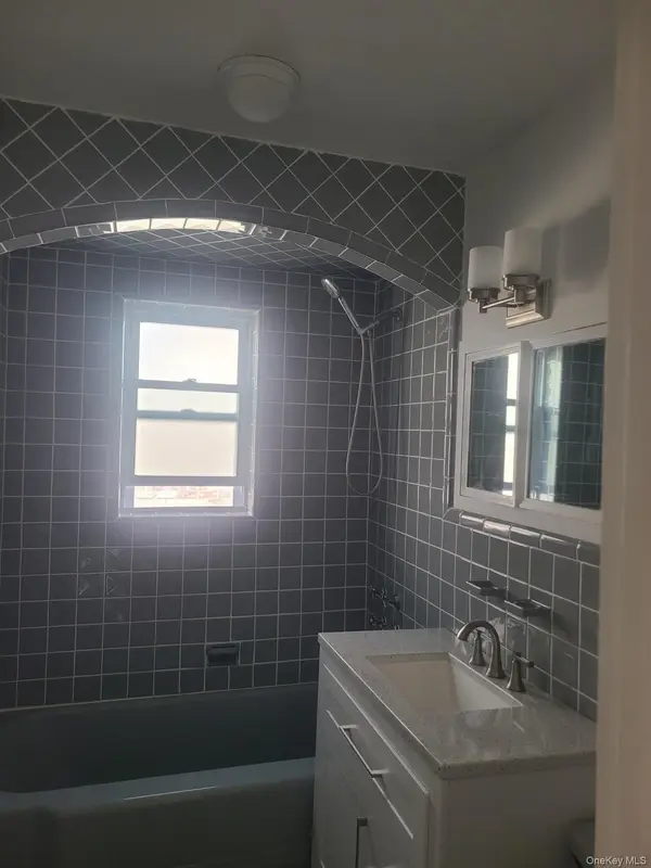 2905 Wilkinson AVE, Bronx, NY 10461