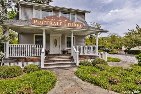 1904 New York AVE, Huntington, NY 11746