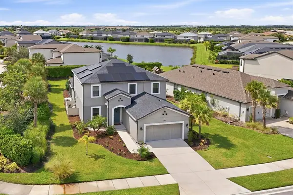 9303 STARRY NIGHT AVE, Sarasota, FL 34241
