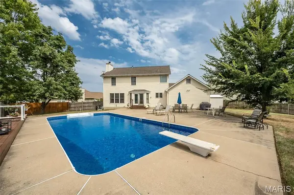 3 River Moss CT, St Peters, MO 63376