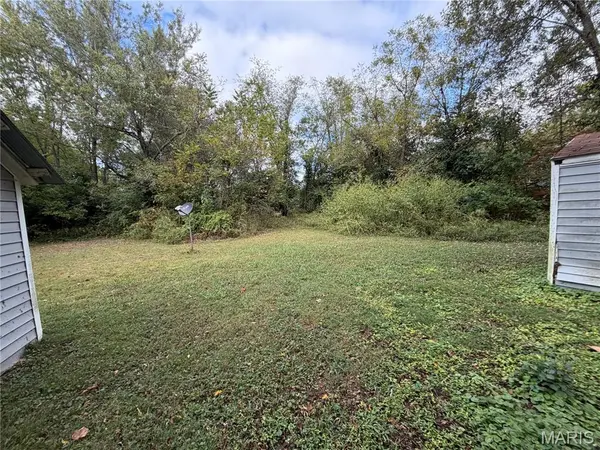 510 E James ST, Mountain View, MO 65548