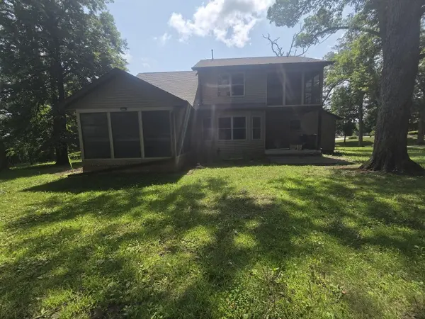9932 123rd ST, Davenport, IA 52804