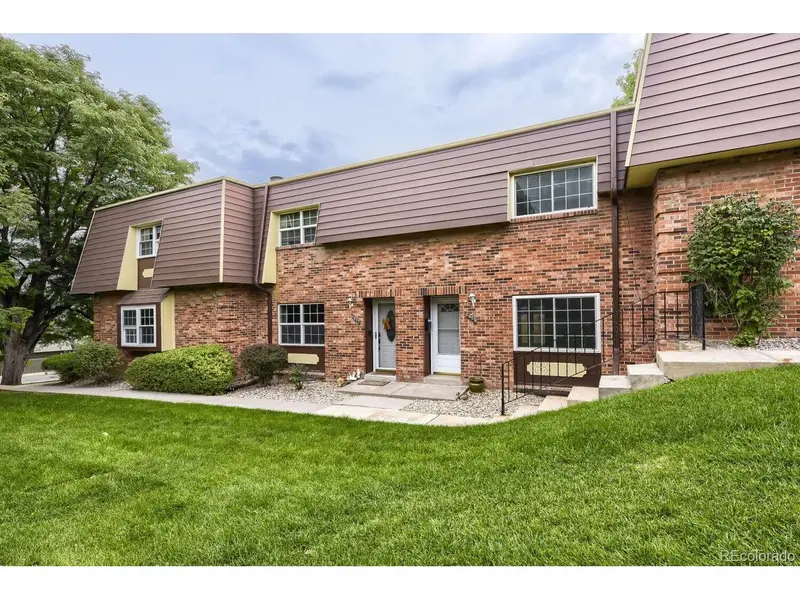 5855 S Lowell, Littleton, CO 80123