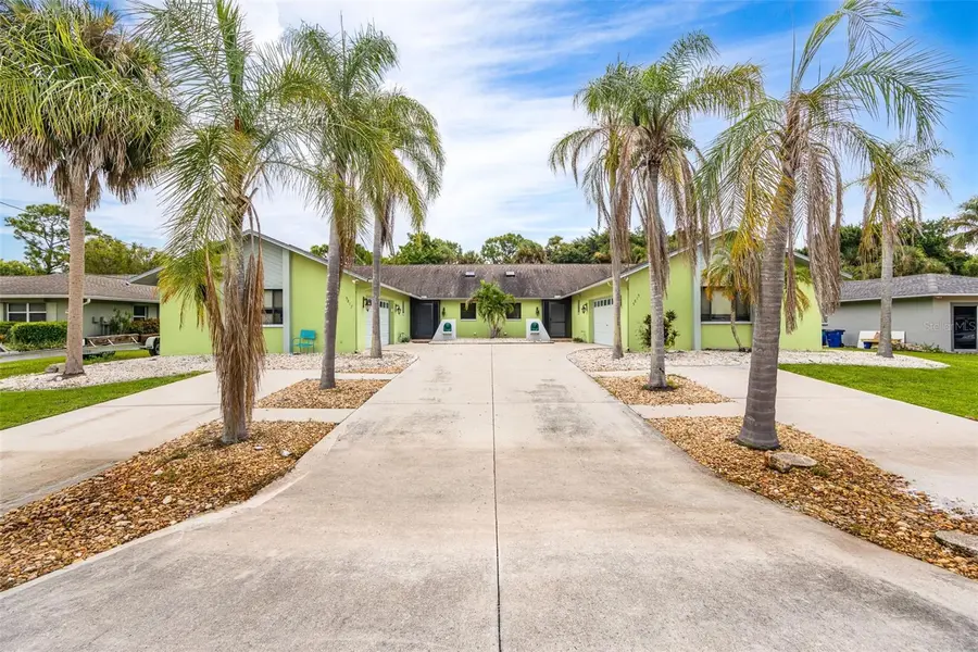 5815/5817 LITTLESTONE CT, North Fort Myers, FL 33903