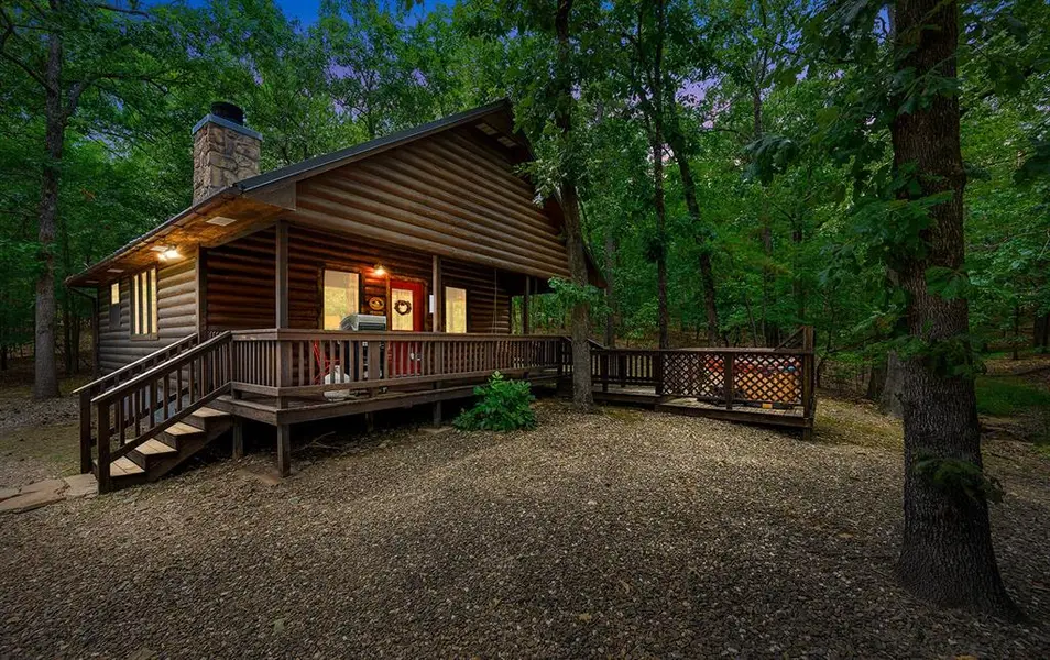 288 Split Shot CIR, Broken Bow, OK 74728