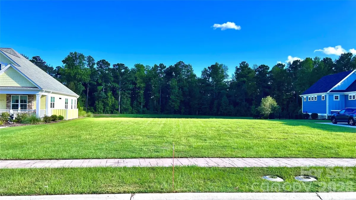 2579 E Timber Crest DR NE, Leland, NC 28451