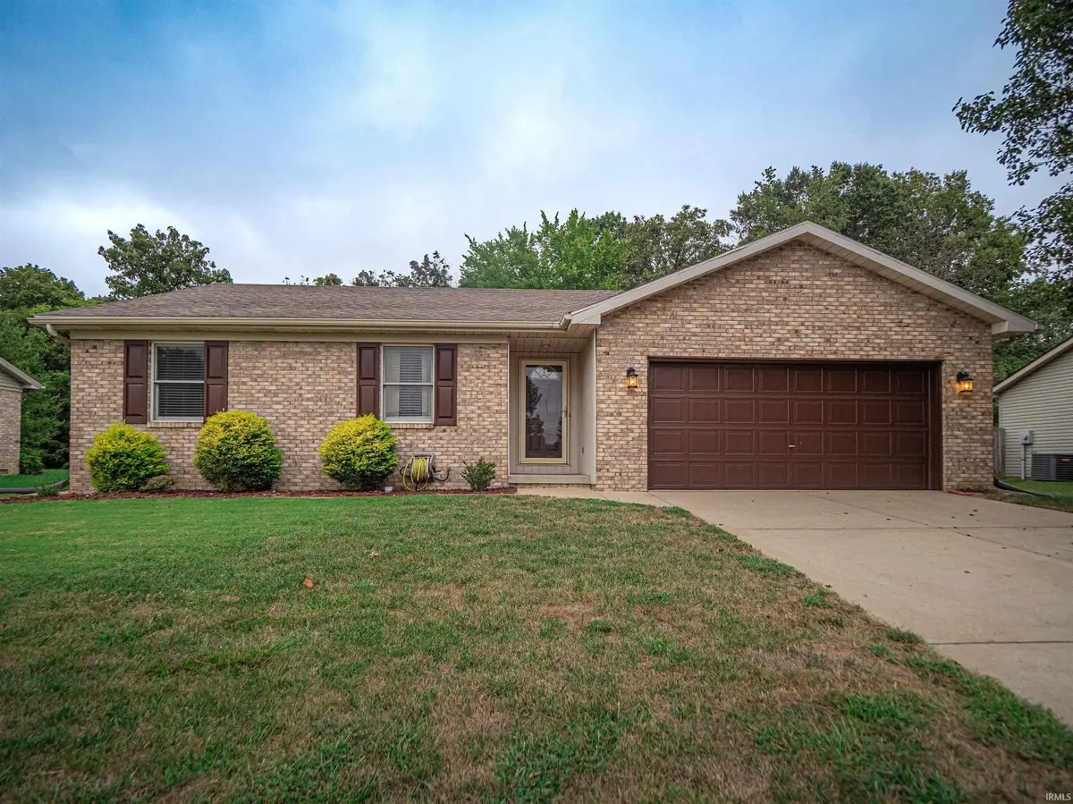 6098 Yosemite DR, Newburgh, IN 47630