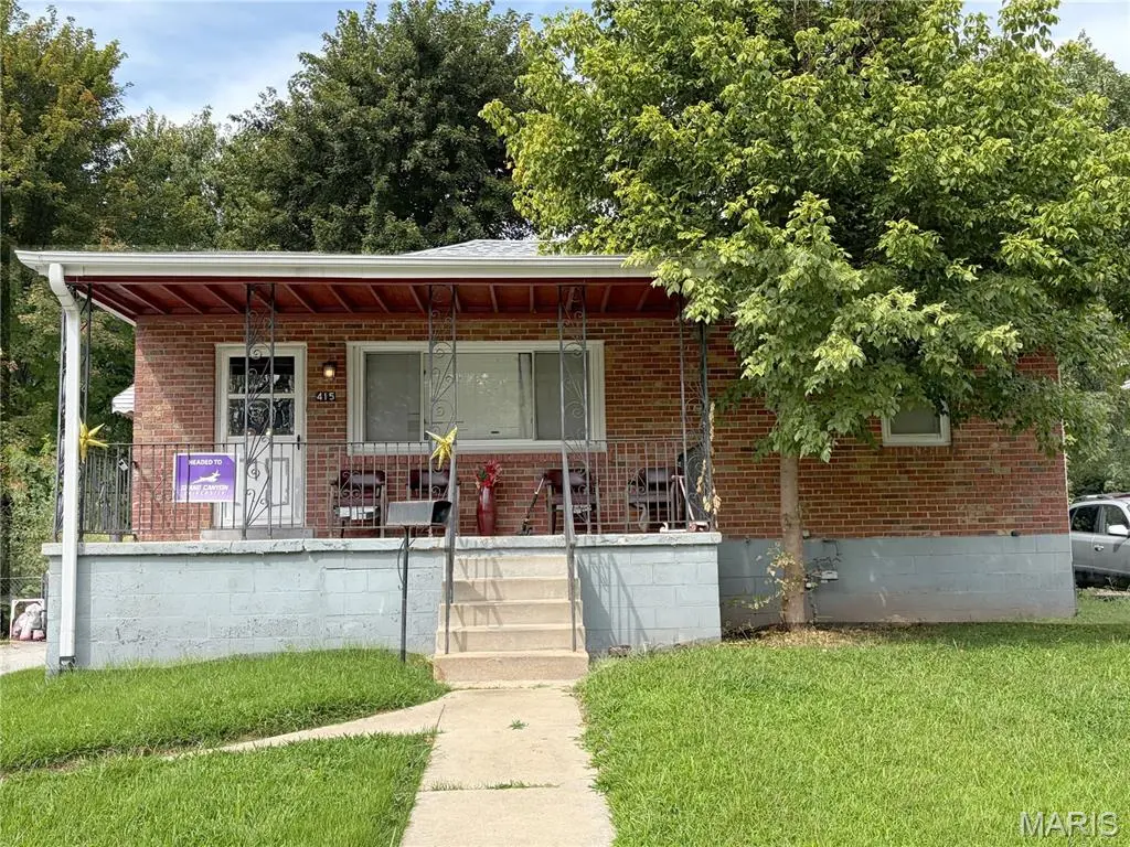 415 Warford AVE, Ferguson, MO 63135