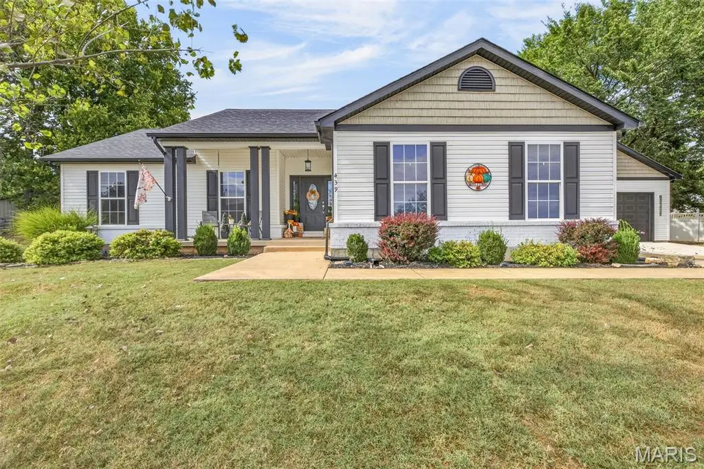 439 Ridgeview DR, Desloge, MO 63601