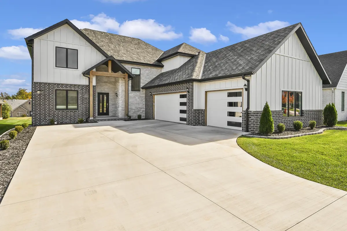 3810 E Cherry ST #32, Springfield, MO 65809