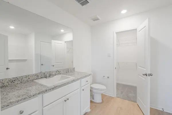 116 Paria CT, Jarrell, TX 76537