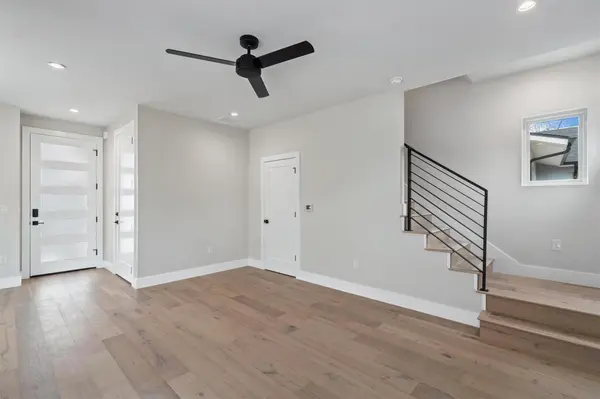 5200 Grover Ave, Austin, TX 78756