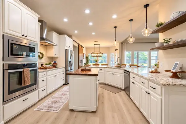 108 Kyle LN, Georgetown, TX 78633