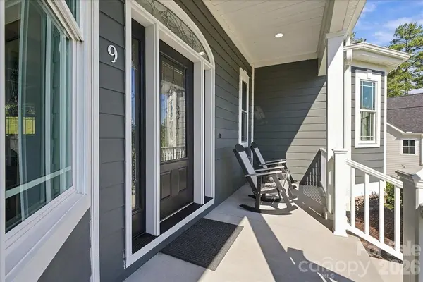 9 Tee Box LN, Travelers Rest, SC 29690