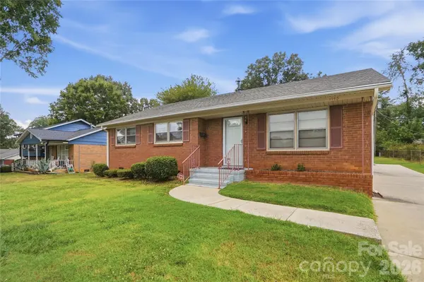 1745 Northbrook DR, Charlotte, NC 28216