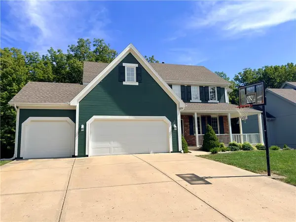 9027 N Manning AVE, Kansas City, MO 64157