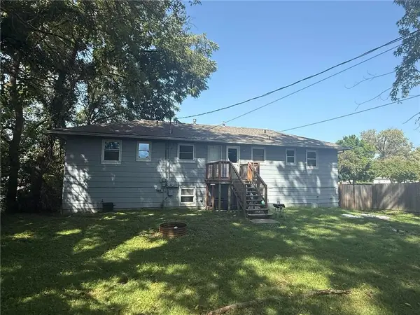 403 Logan ST, Leavenworth, KS 66048
