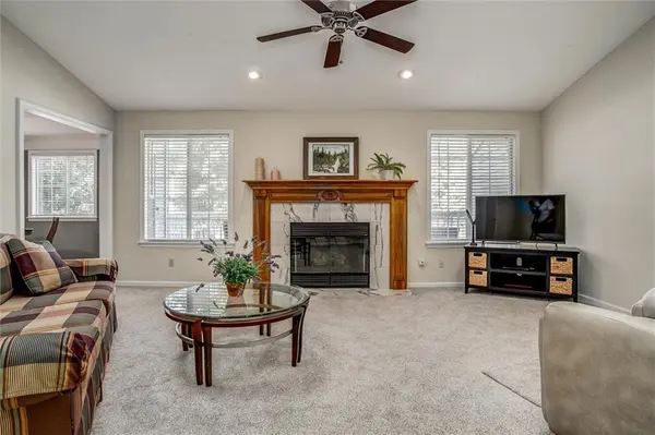 4003 S Chrysler AVE #6, Independence, MO 64055
