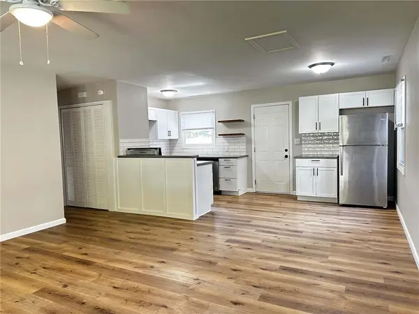3416 Jackson ST, St Joseph, MO 64507
