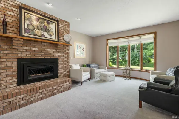 23590 Cedar Knoll CIR, Elkhart, IN 46516