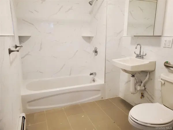 6-05 129st ST #1C, College Point, NY 11356