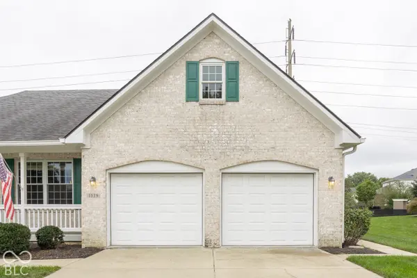 1539 Copperwood PL, Carmel, IN 46033