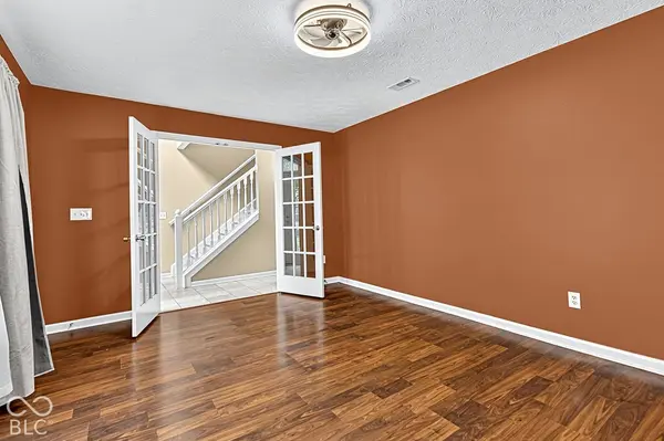 8260 Jo Ellen DR, Fishers, IN 46038