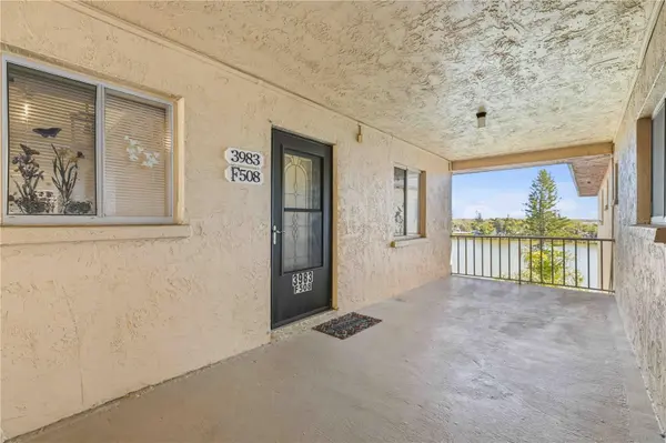 3983 LAKE BAYSHORE DR #F-508, Bradenton, FL 34205