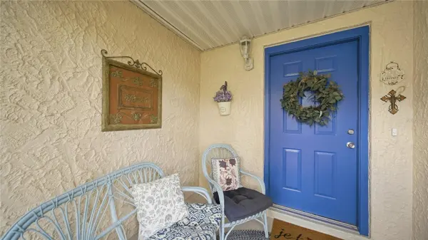 12 WOODFORD LN, Palm Coast, FL 32164