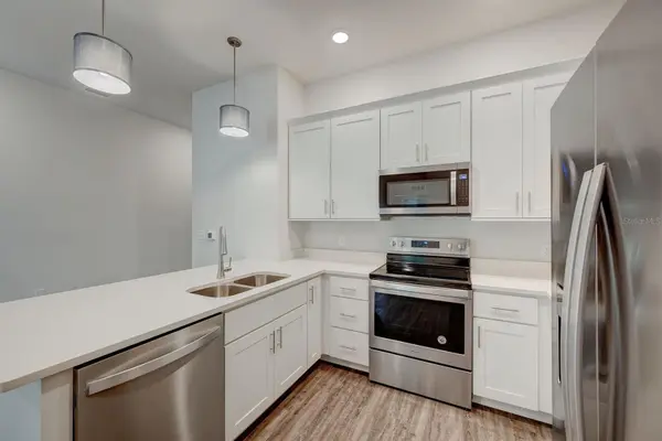 4120 NW 37TH PL #203, Gainesville, FL 32606