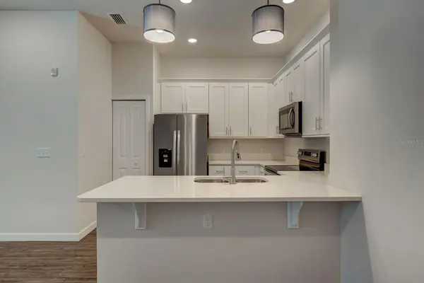 4120 NW 37TH PL #203, Gainesville, FL 32606