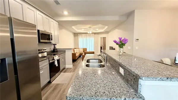 8540 MAGNIFICENT LN, Groveland, FL 34736