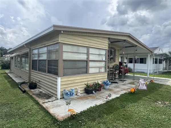37140 8TH AVE, Zephyrhills, FL 33542