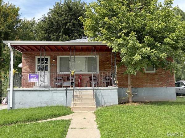 415 Warford AVE, Ferguson, MO 63135