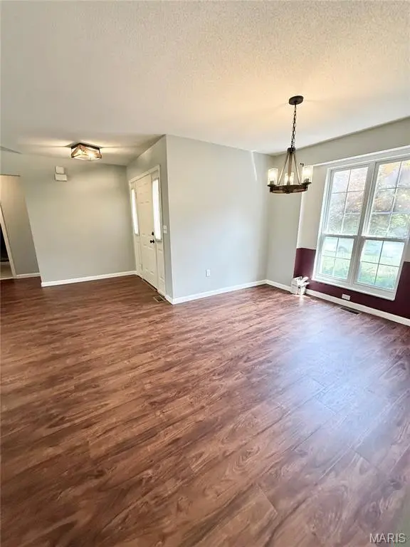 3241 TANGLEBROOK DR, Belleville, IL 62221