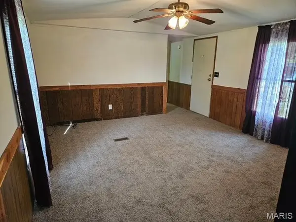 4675 County Road 1340, Pomona, MO 65789