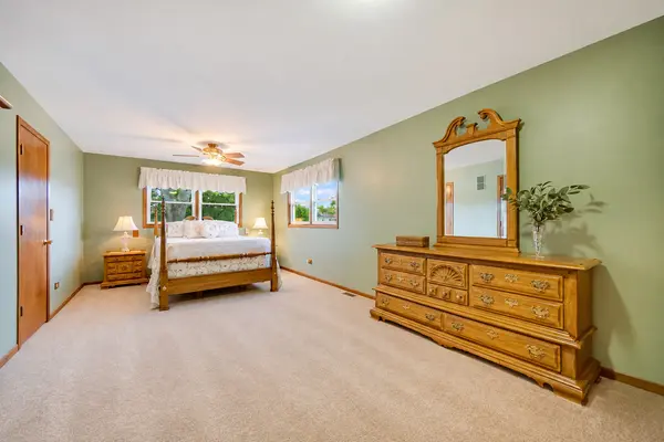 7445 161 ST, Tinley Park, IL 60477