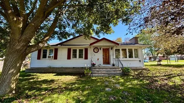 294 Mcmillan DR, Georgina, ON L4P 3C5